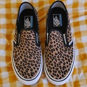 Vans Ultra Cush leopard slip on Sneakers